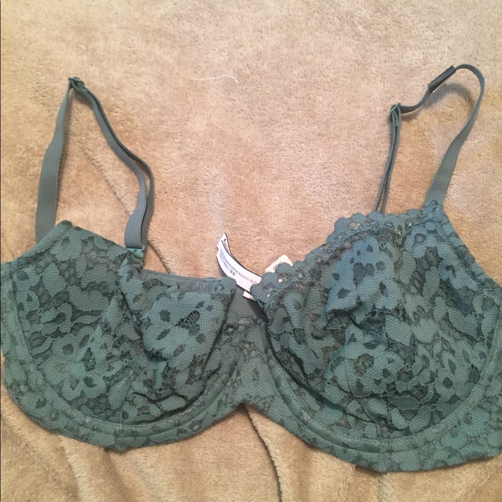 Victoria’s Secret Bra